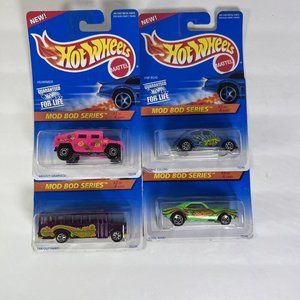 New Mod Bod Series 1995 Hot Wheels 1:64, Complete 4 Car Set In Package